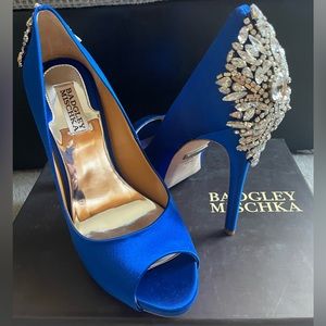 Badgley Mischka Kiara Peep-Toe Evening Pumps (size 8.5)